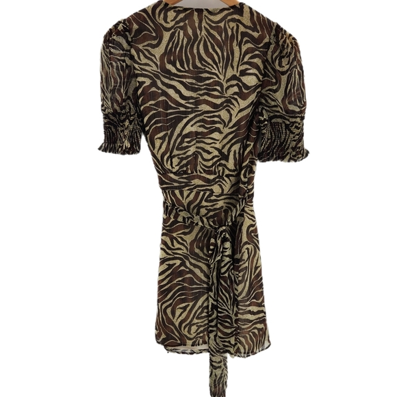 Walter Baker Brandi Safari Zebra Print Short Sleeve Wrap Mini Dress Womens Small - Picture 3 of 16